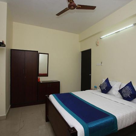 Oyo 10465 Koyambedu Chennai Hotel Kültér fotó