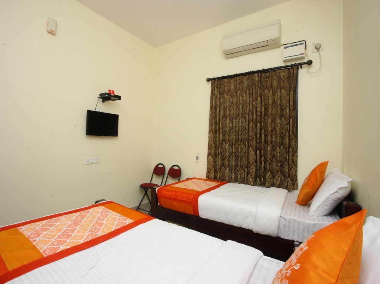 Oyo 10465 Koyambedu Chennai Hotel Kültér fotó